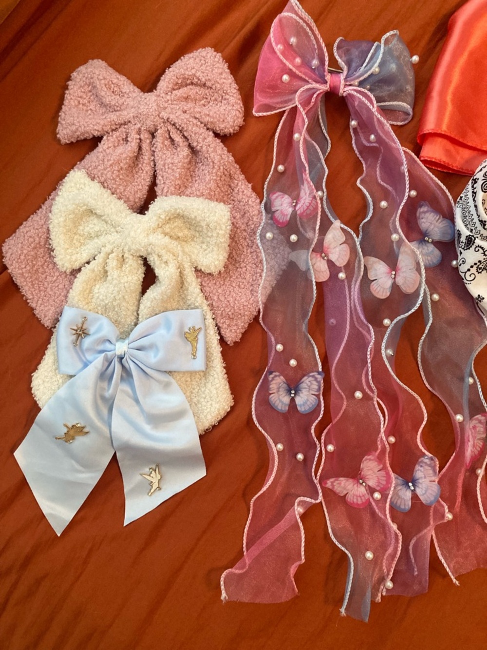 Hair accessories bundle - Picture 2 of 3